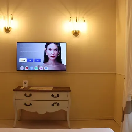 My Monti Place Gasthuis 4*